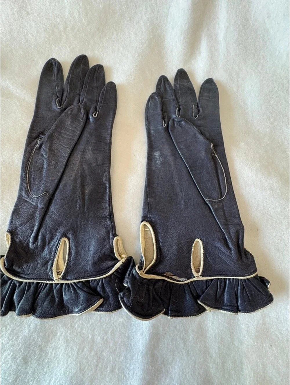 Vintage Black Leather Gloves with Ruffle Trim and Cream Piping, Size Approx. 6